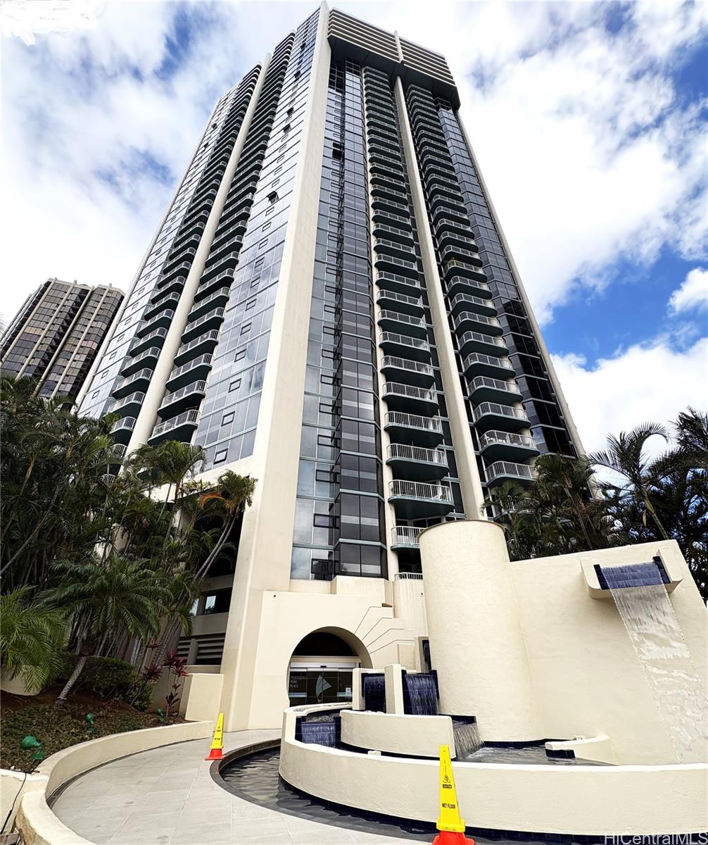 Honolulu Park Place condo # 3907, Honolulu, Hawaii - photo 25 of 25
