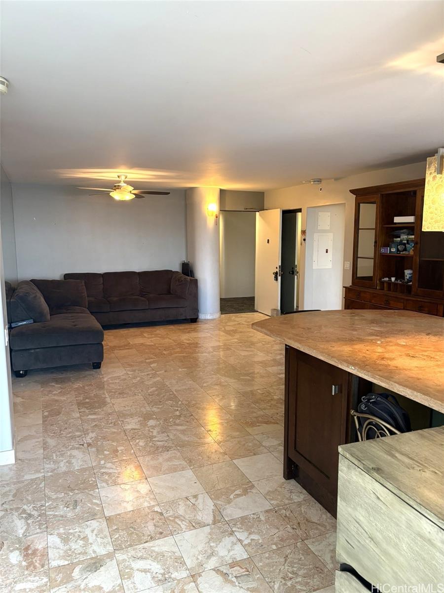 Honolulu Park Place condo # 3907, Honolulu, Hawaii - photo 6 of 25