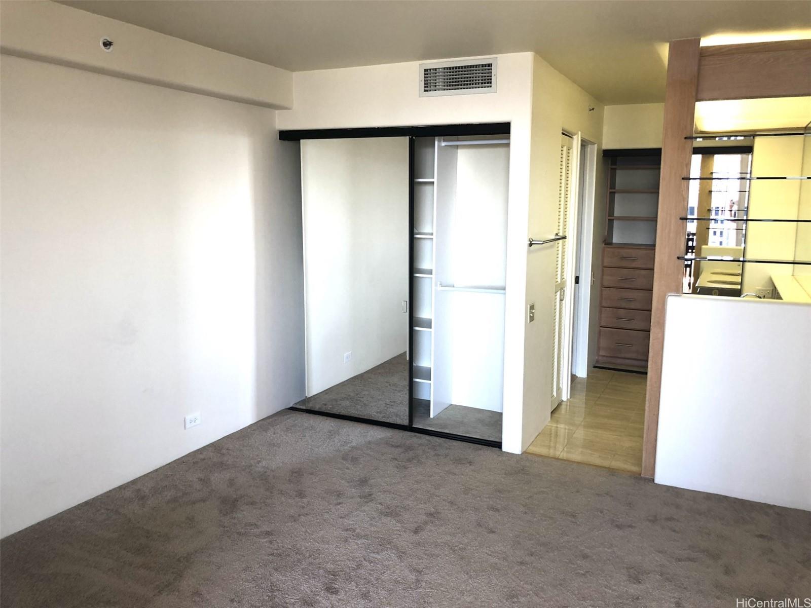 Honolulu Park Place condo # 4002, Honolulu, Hawaii - photo 10 of 25