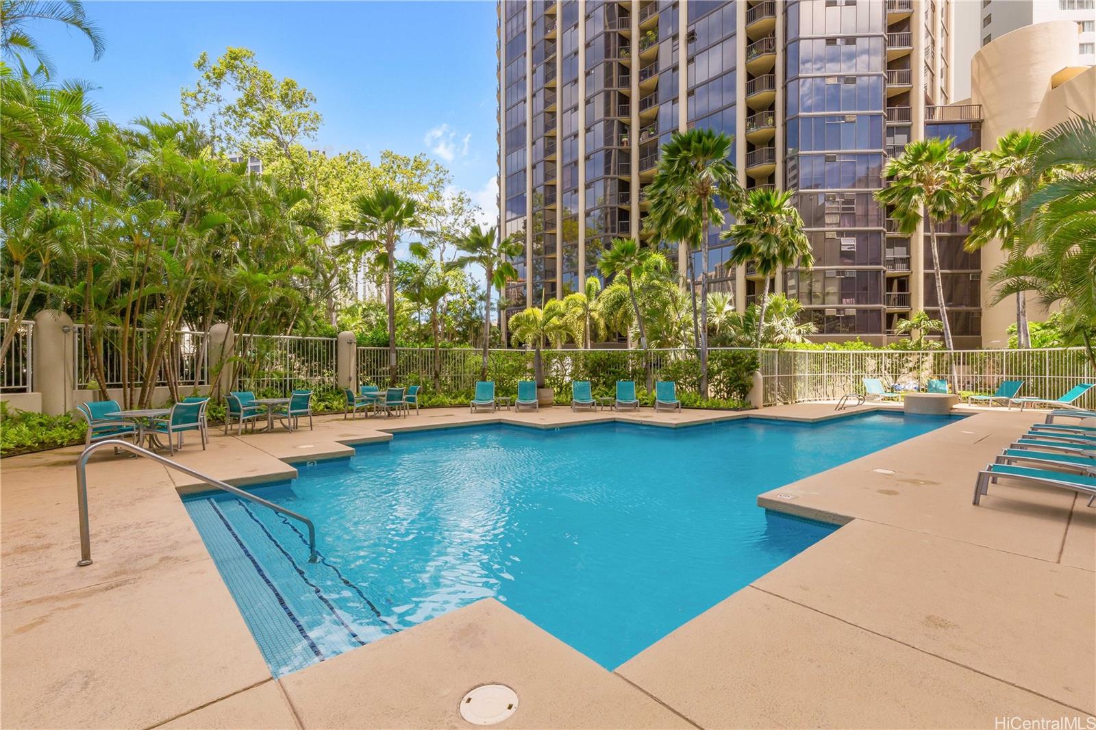 Honolulu Park Place condo # 505, Honolulu, Hawaii - photo 15 of 24