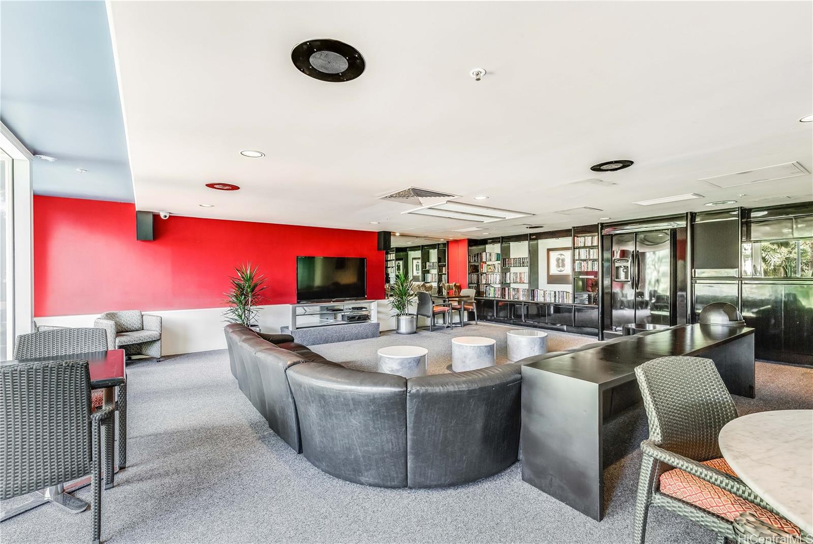 Honolulu Park Place condo # 505, Honolulu, Hawaii - photo 24 of 24