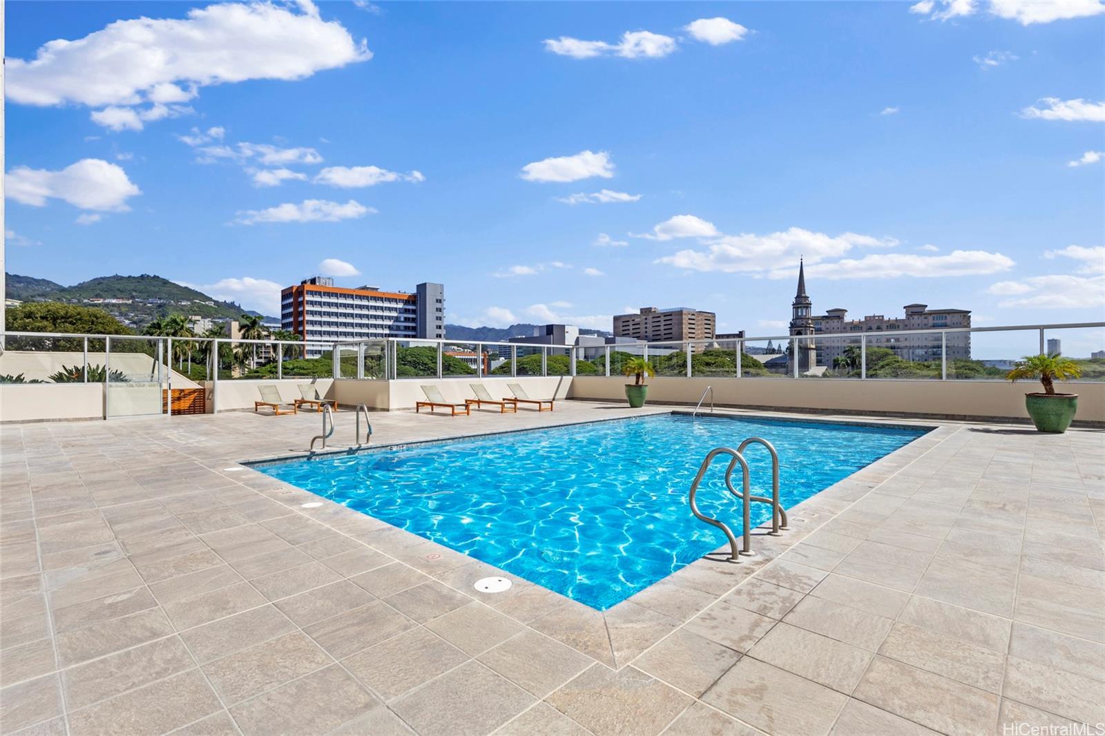 Banyan Tree Plaza condo # 1108, Honolulu, Hawaii - photo 21 of 25