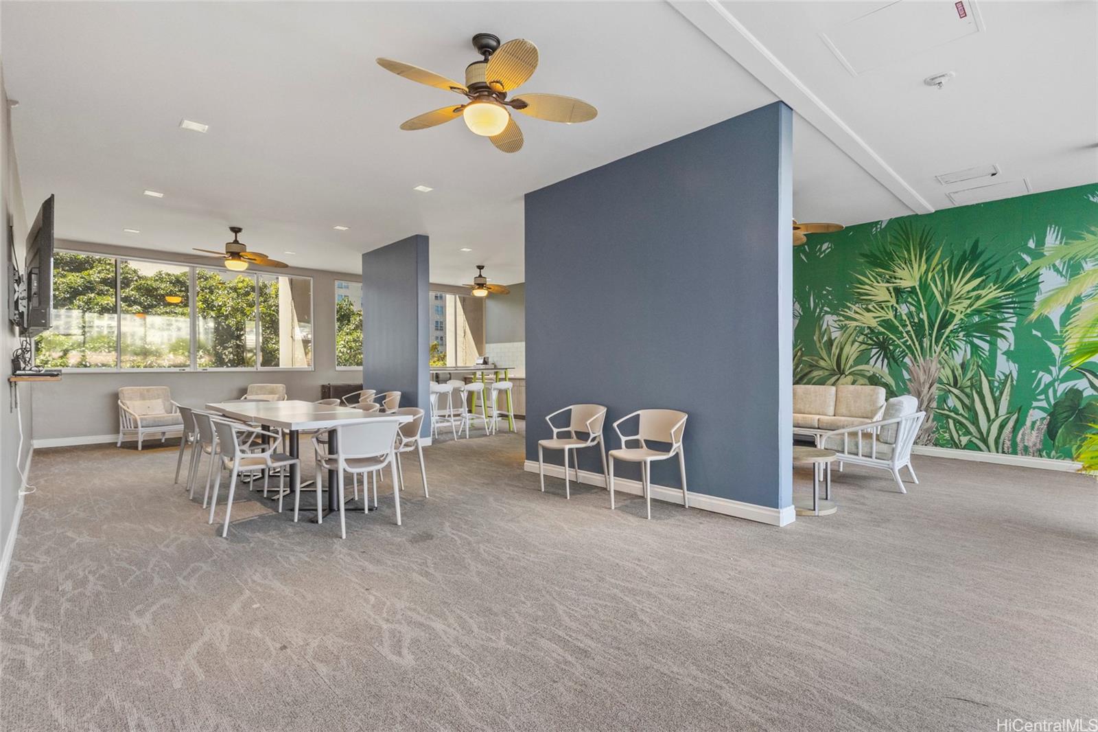 Banyan Tree Plaza condo # 1108, Honolulu, Hawaii - photo 24 of 25