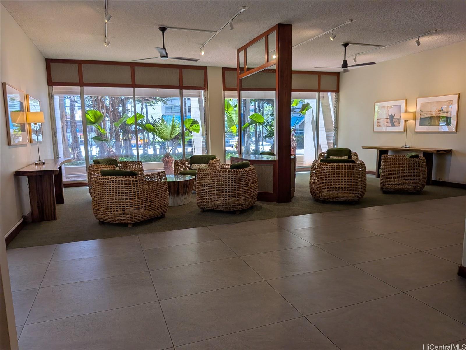 Banyan Tree Plaza condo # 1206, Honolulu, Hawaii - photo 18 of 21