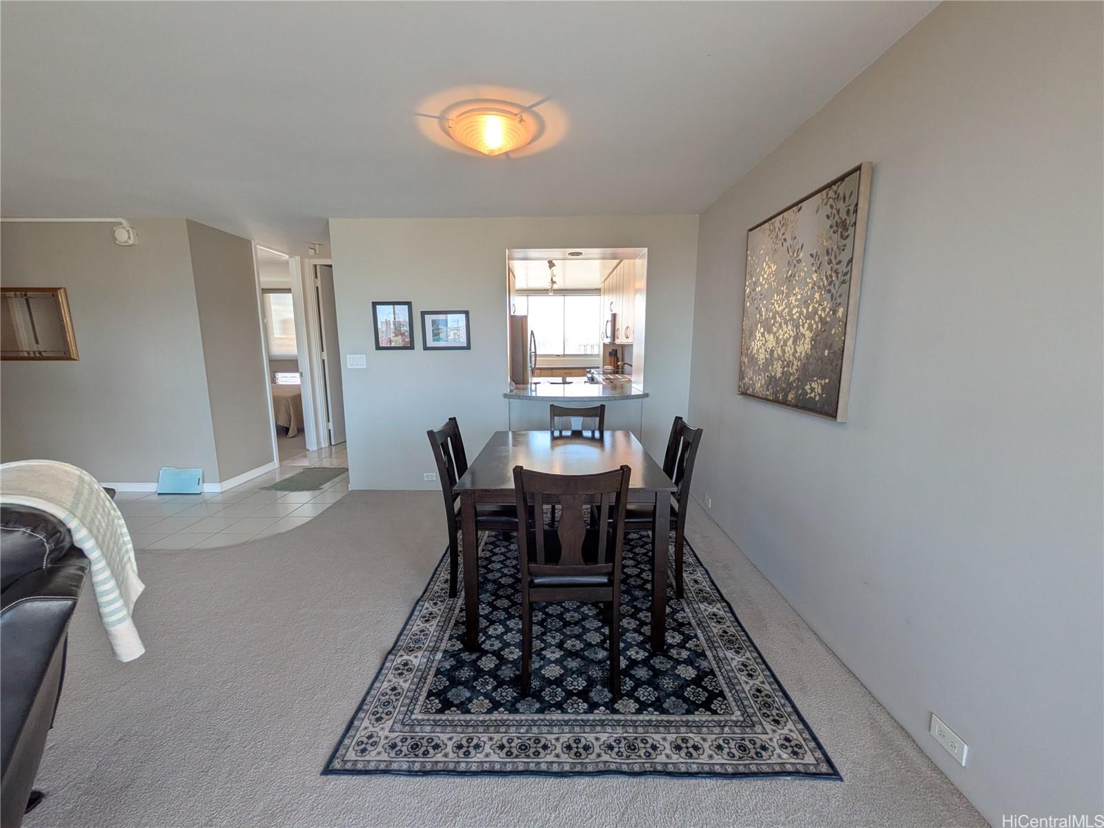 Banyan Tree Plaza condo # 1206, Honolulu, Hawaii - photo 4 of 21