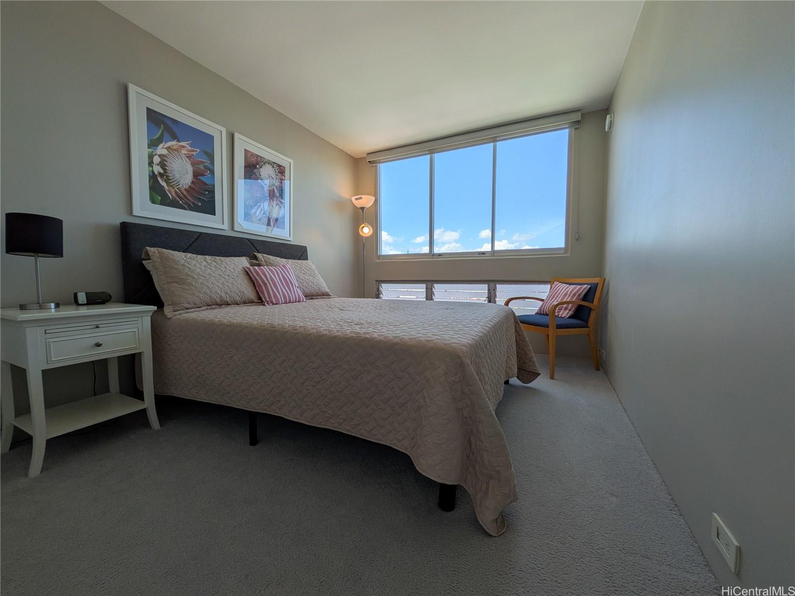 Banyan Tree Plaza condo # 1206, Honolulu, Hawaii - photo 9 of 21