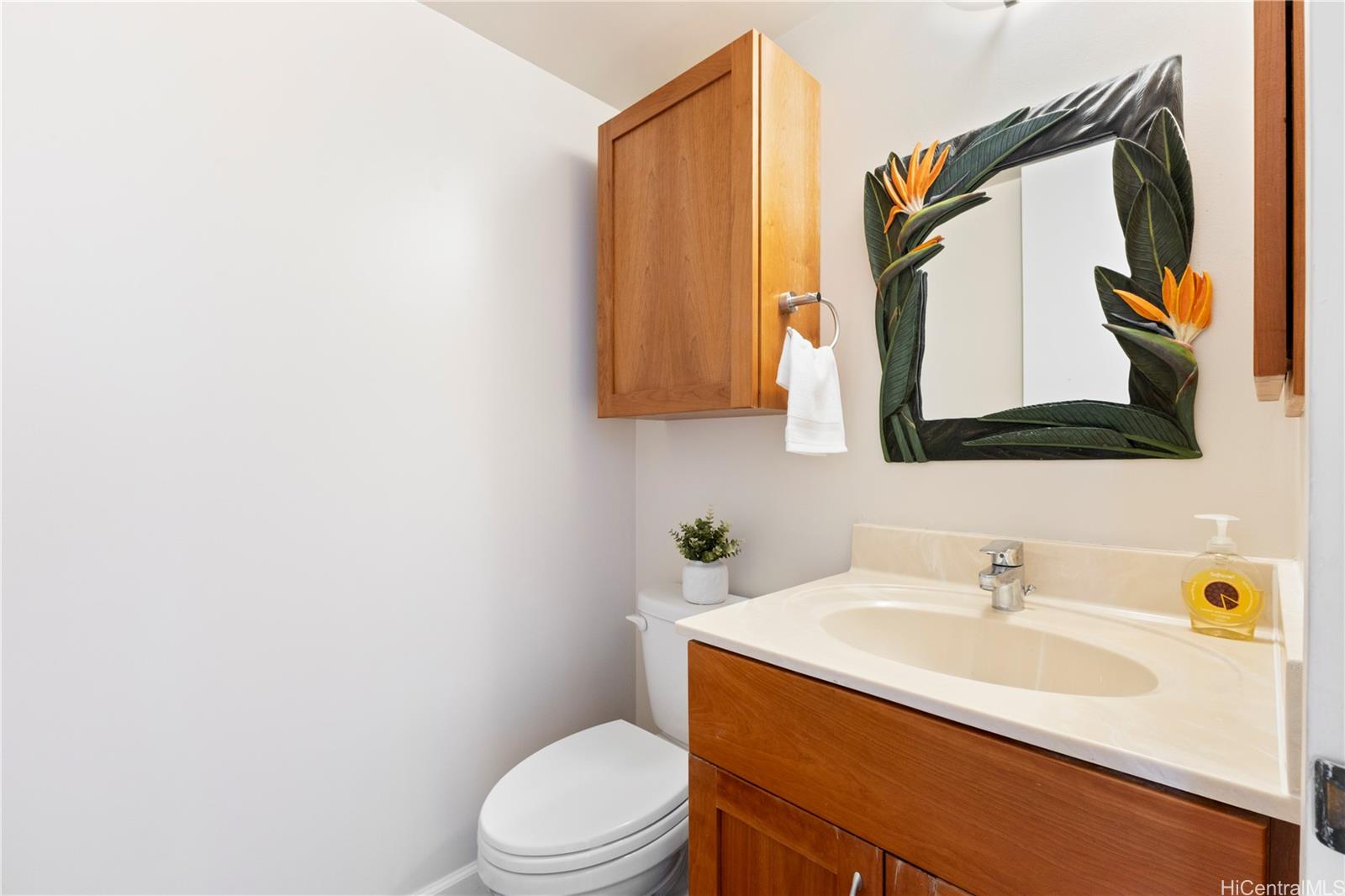 Banyan Tree Plaza condo # 2307, Honolulu, Hawaii - photo 9 of 22