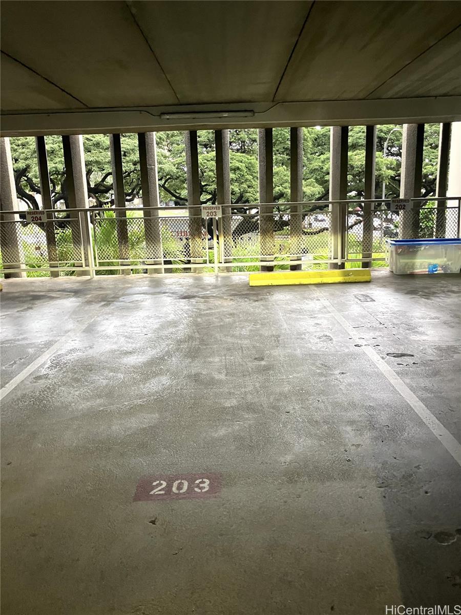 Banyan Tree Plaza condo # 2903, Honolulu, Hawaii - photo 15 of 20