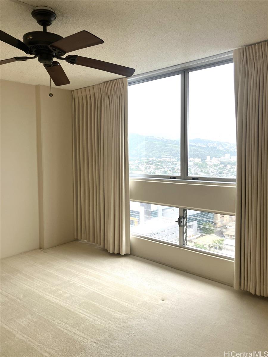 Banyan Tree Plaza condo # 2903, Honolulu, Hawaii - photo 7 of 20