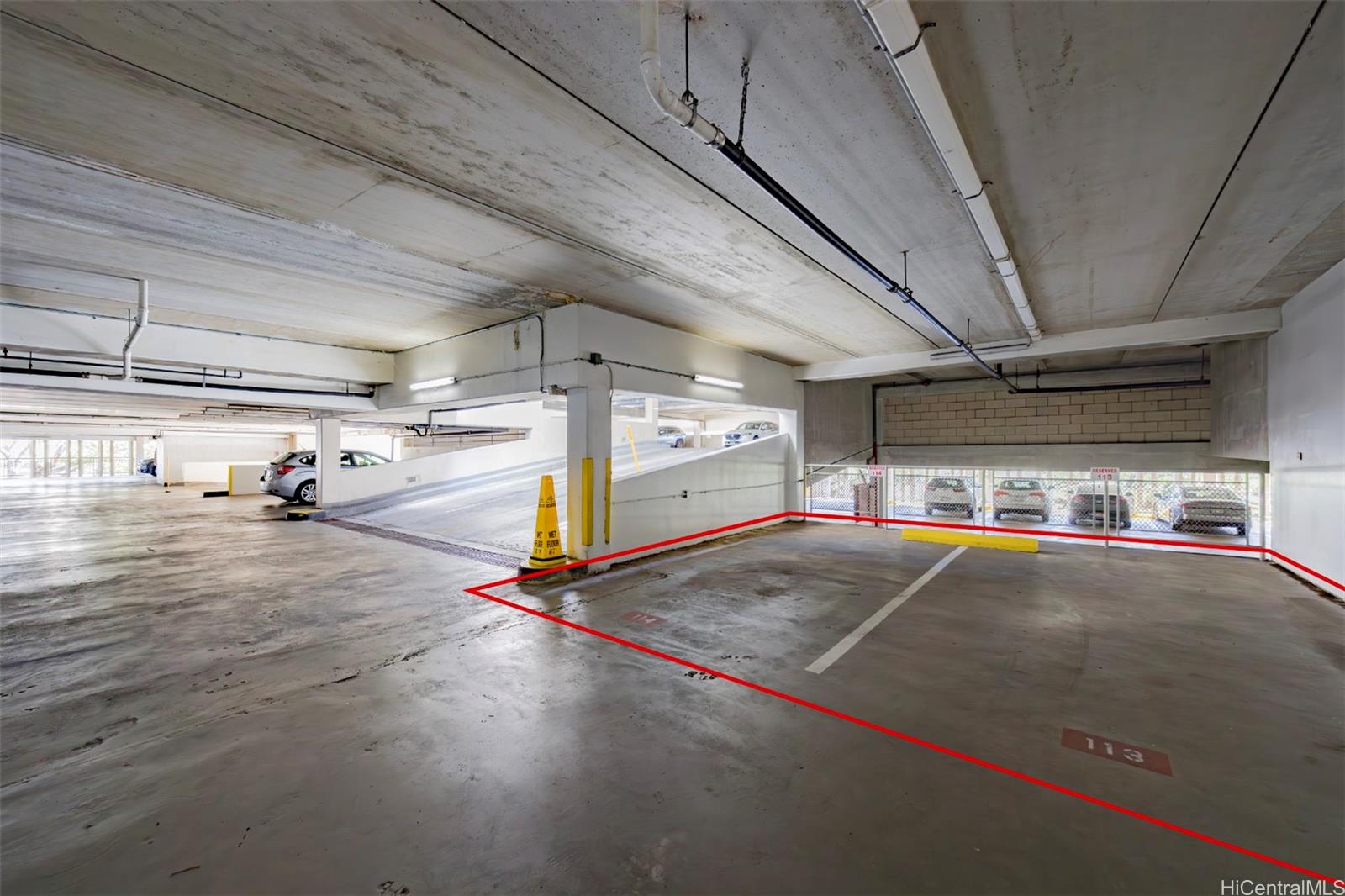 Banyan Tree Plaza condo # 3301, Honolulu, Hawaii - photo 17 of 25