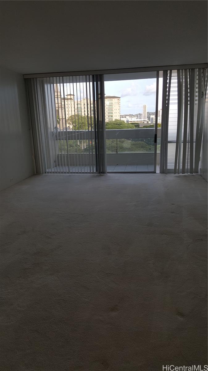 Banyan Tree Plaza condo # 701, Honolulu, Hawaii - photo 2 of 19