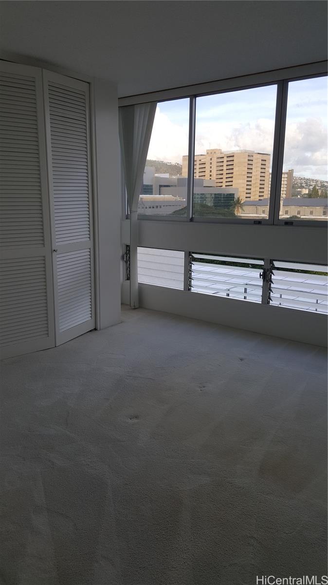 Banyan Tree Plaza condo # 701, Honolulu, Hawaii - photo 6 of 19