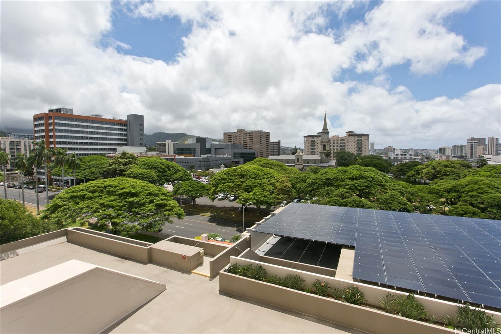 Banyan Tree Plaza condo # 705, Honolulu, Hawaii - photo 13 of 16