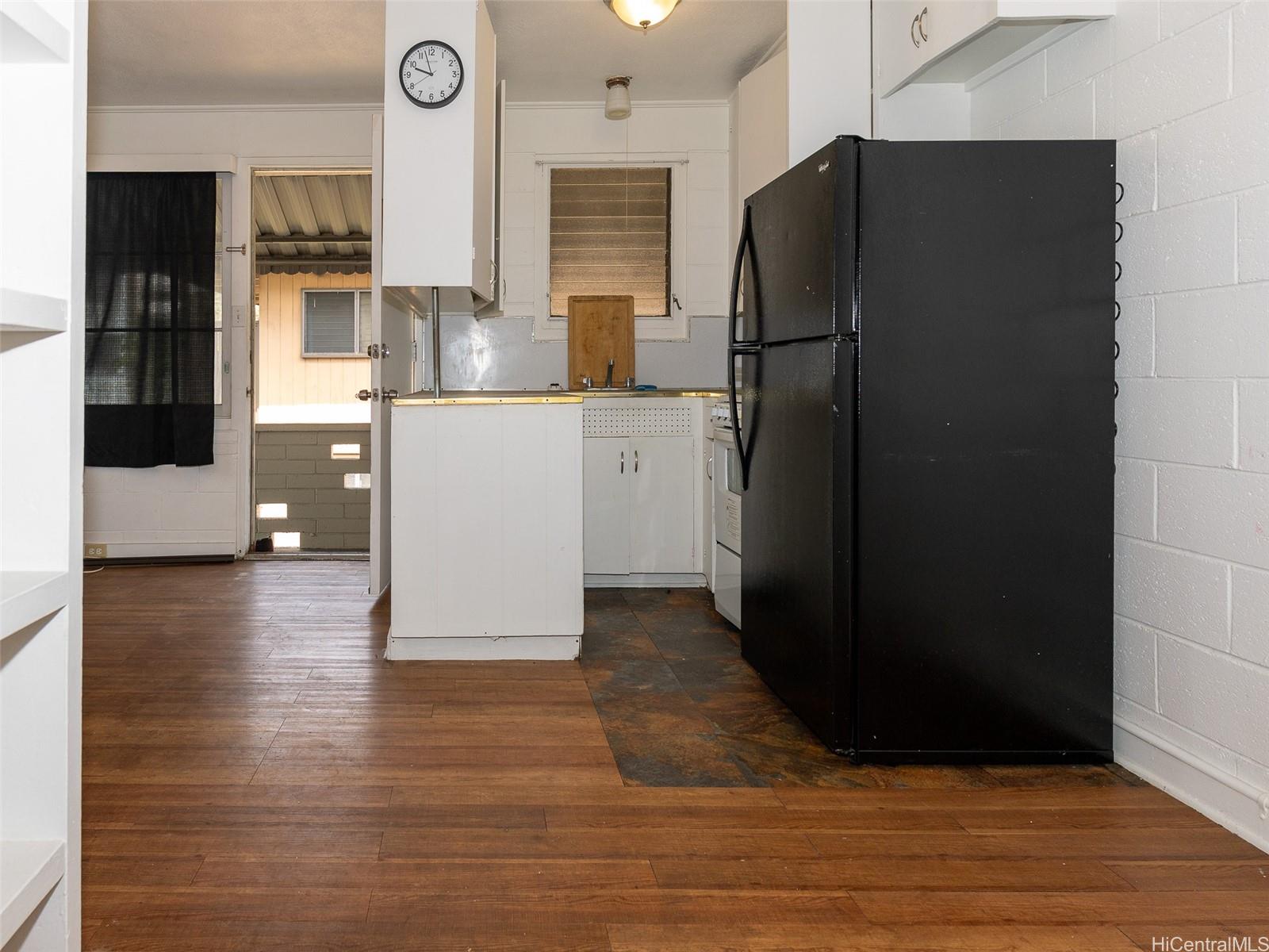 1213 Matlock Ave Honolulu - Multi-family - photo 14 of 25