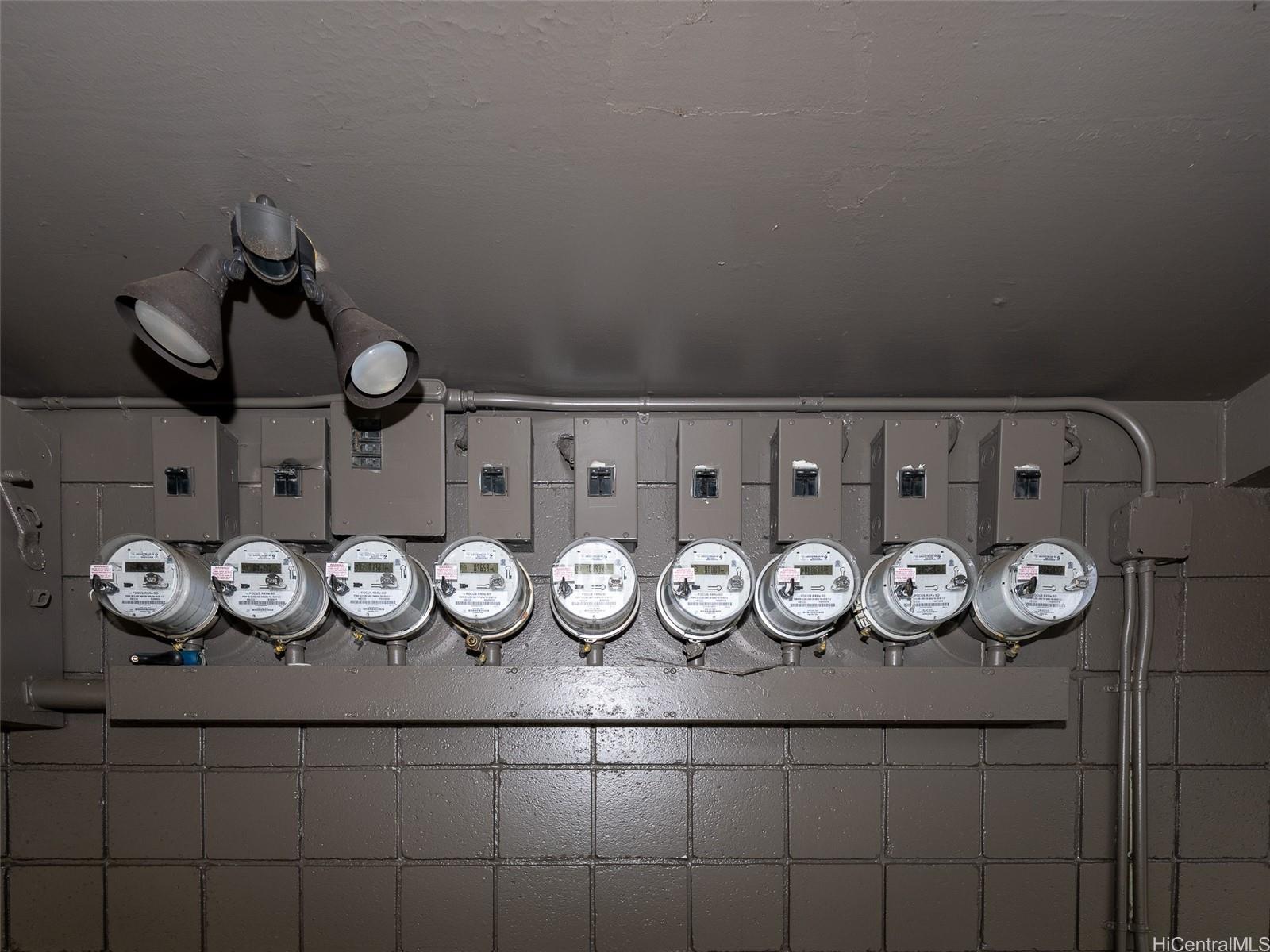 1213 Matlock Ave Honolulu - Multi-family - photo 20 of 25