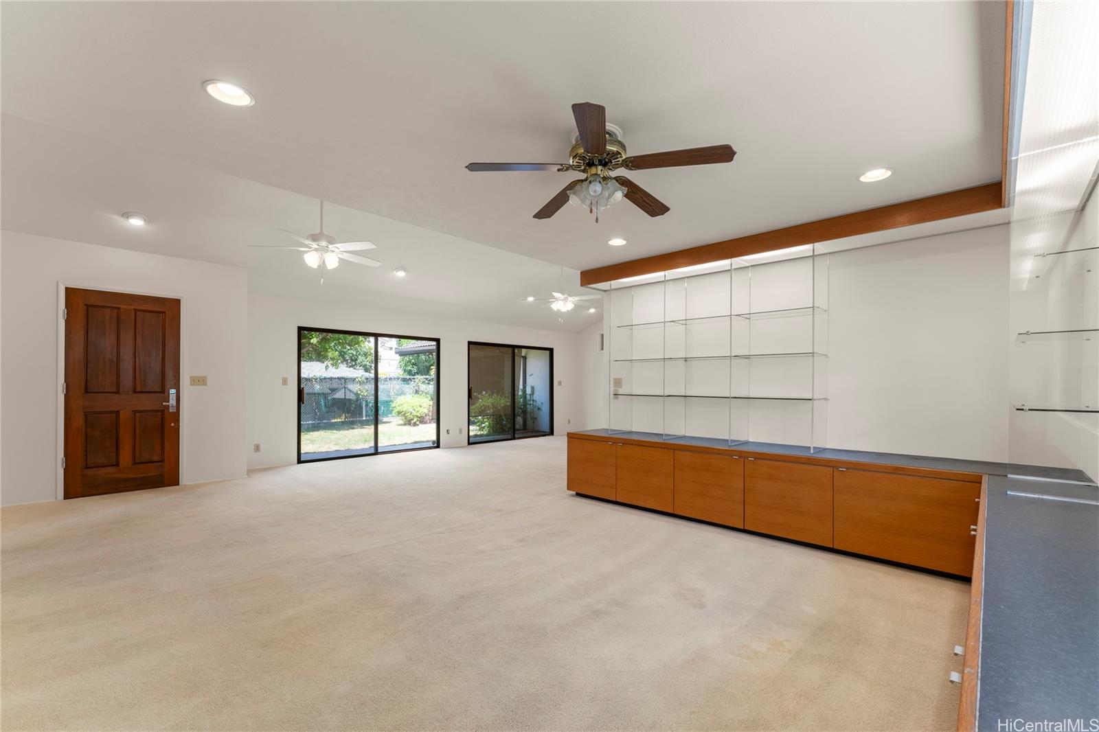 1214  Nehoa Street Makiki Heights, Honolulu home - photo 2 of 24