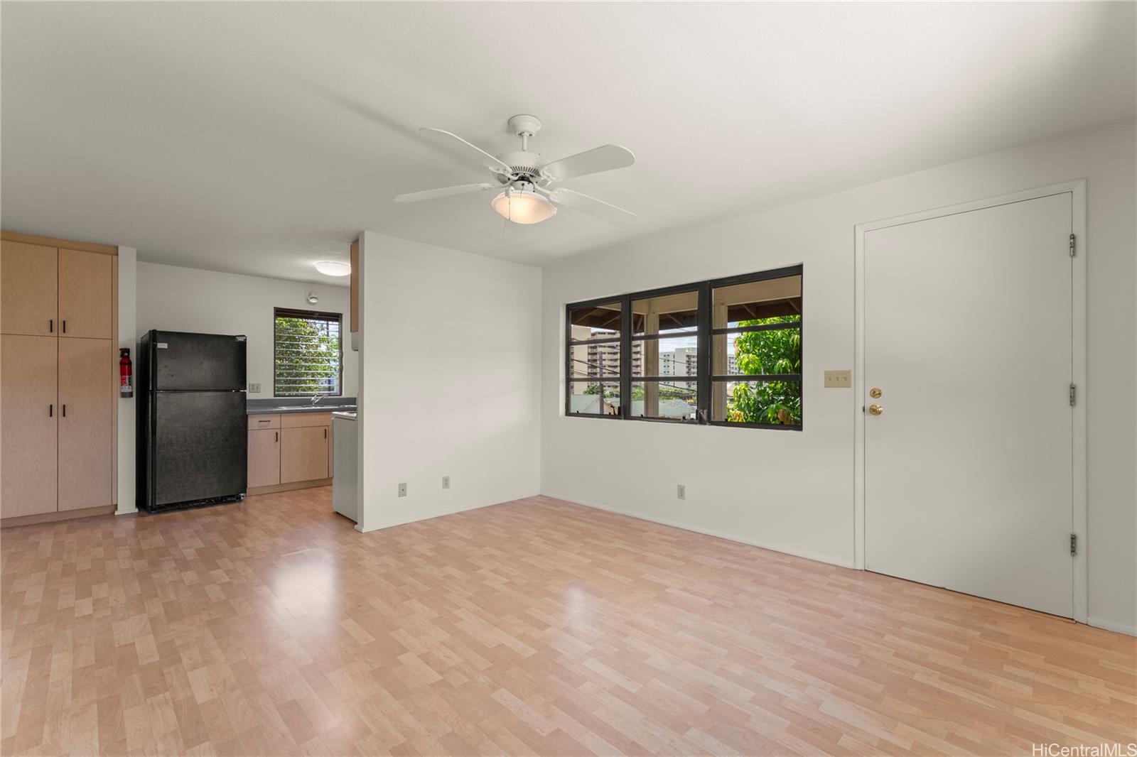 1214  Nehoa Street Makiki Heights, Honolulu home - photo 19 of 24