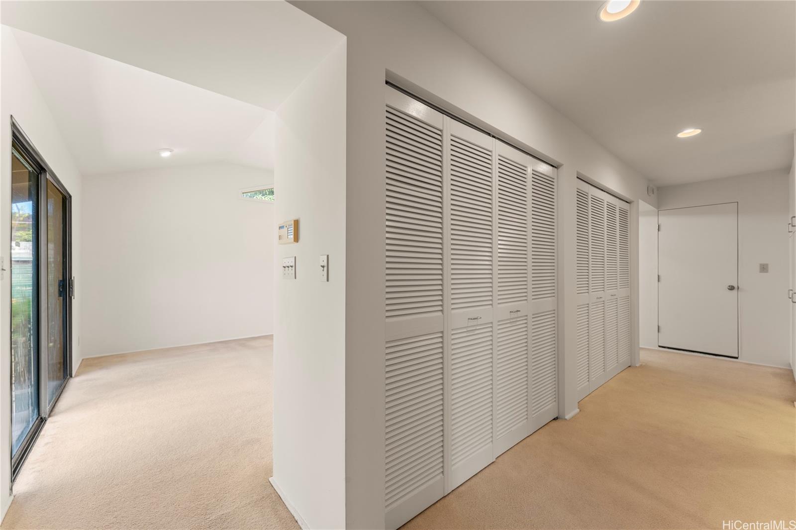 1214  Nehoa Street Makiki Heights, Honolulu home - photo 7 of 24