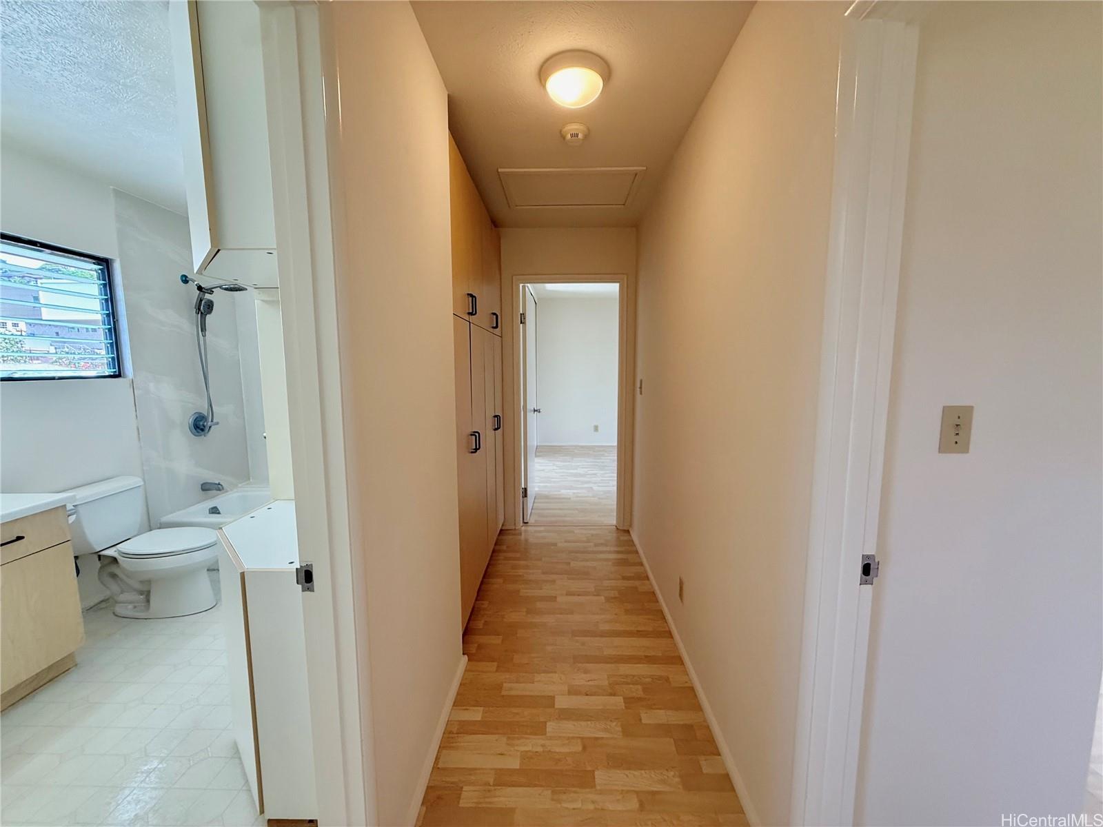 1214 Nehoa Street Honolulu - Rental - photo 15 of 19