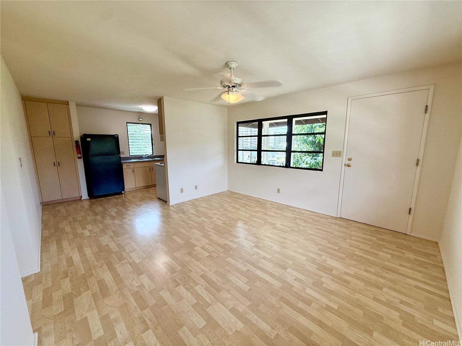 1214 Nehoa Street Honolulu - Rental - photo 6 of 19
