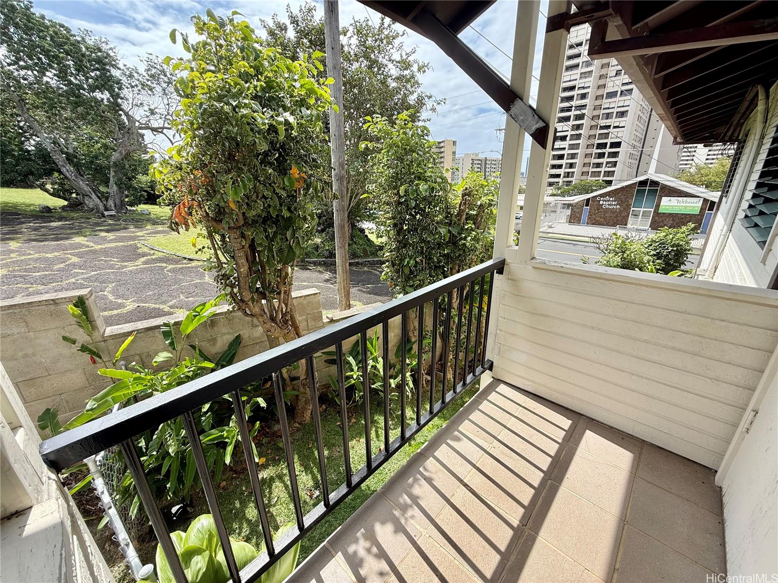 1214 Nehoa Street Honolulu - Rental - photo 10 of 19
