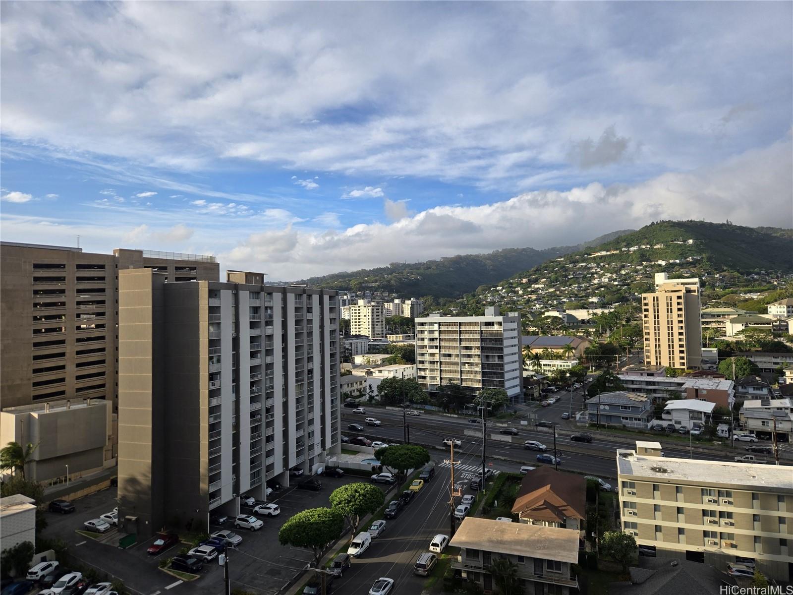 Hale Luana condo # 1403, Honolulu, Hawaii - photo 11 of 13
