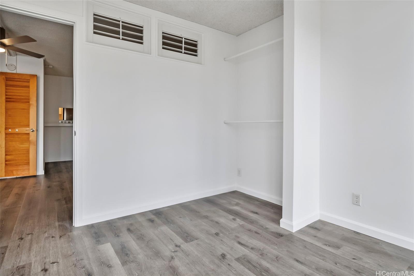 HALE LUANA condo # 204, Honolulu, Hawaii - photo 11 of 19