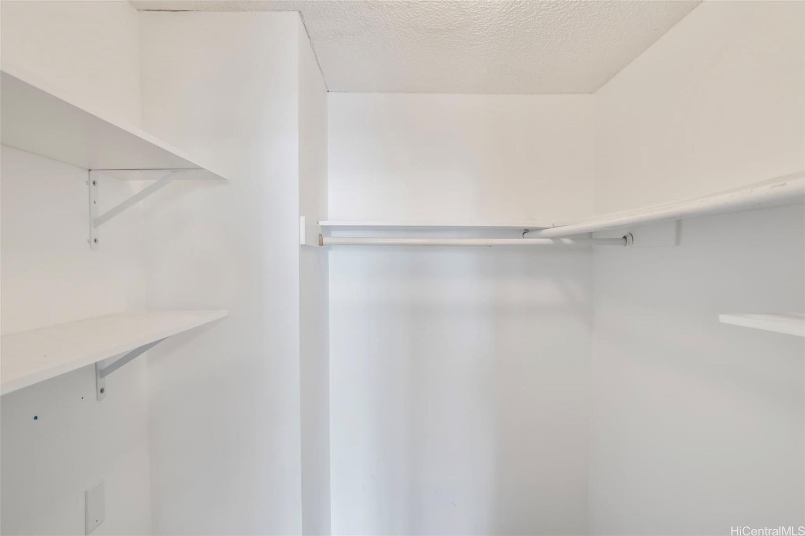 HALE LUANA condo # 204, Honolulu, Hawaii - photo 13 of 19