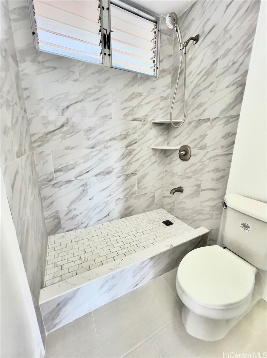 Hale Luana condo # 601, Honolulu, Hawaii - photo 6 of 11