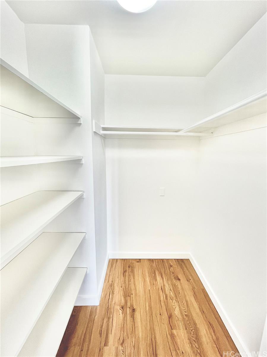 Hale Luana condo # 601, Honolulu, Hawaii - photo 7 of 11