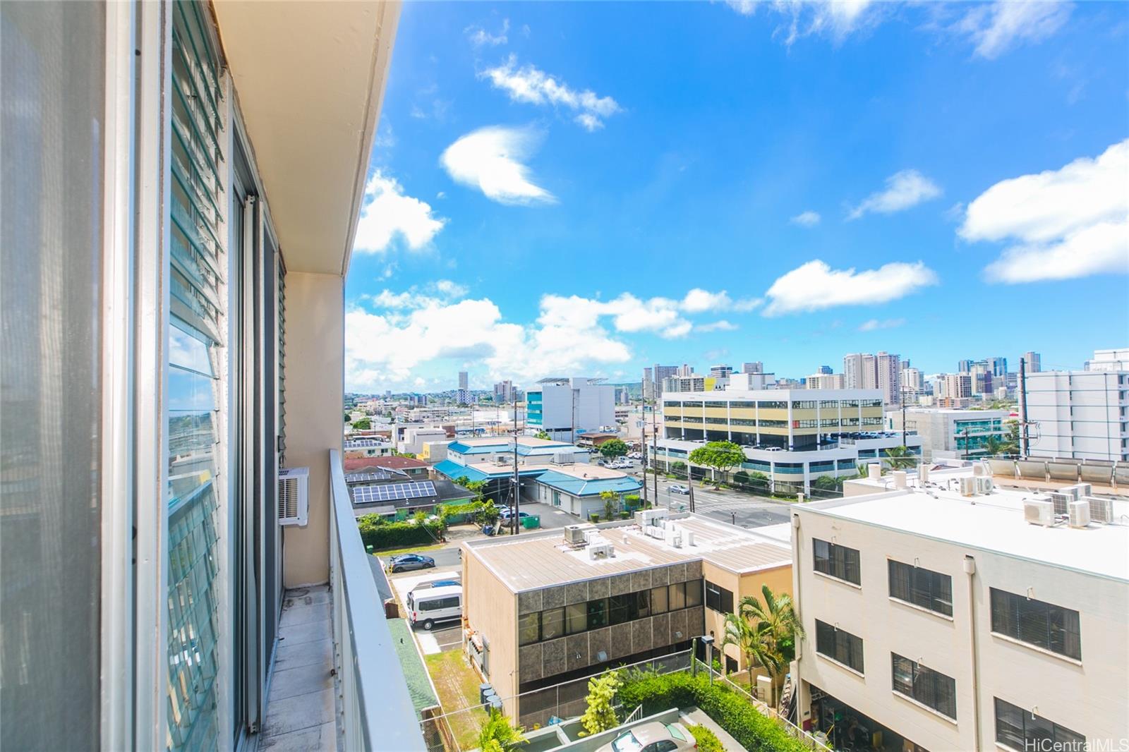 Hale Luana condo # 606, Honolulu, Hawaii - photo 22 of 25