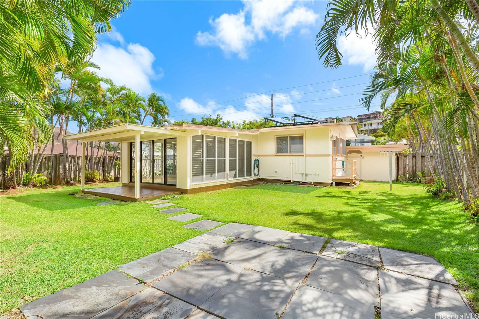 1216  Keolu Drive Enchanted Lake, Kailua home - photo 19 of 25