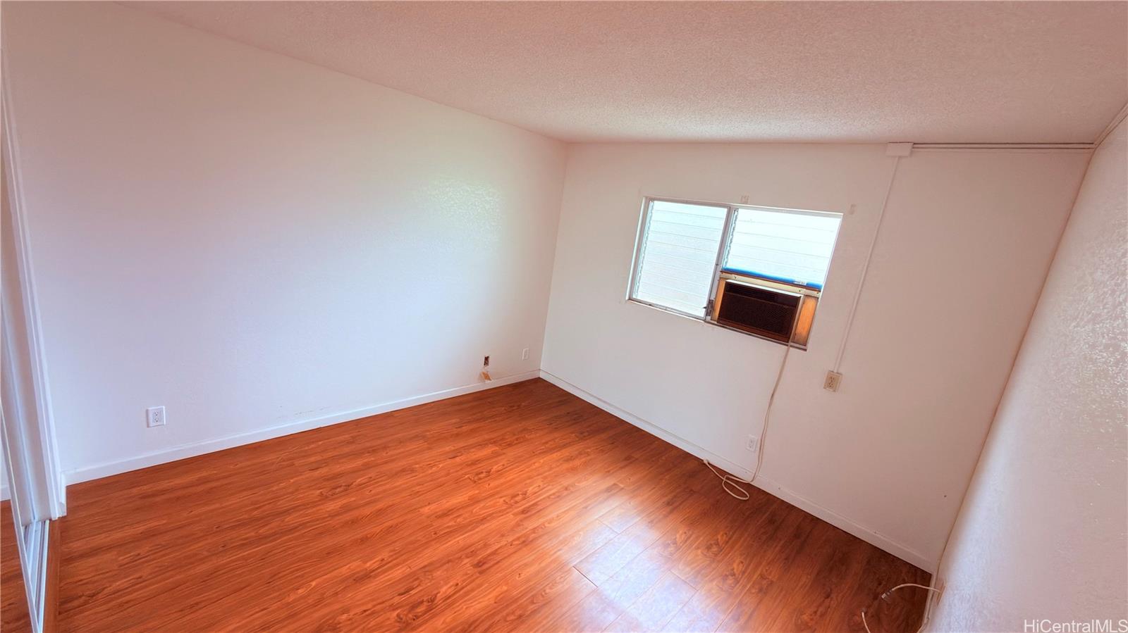 1219 Ala Alii St HONOLULU - Rental - photo 3 of 10