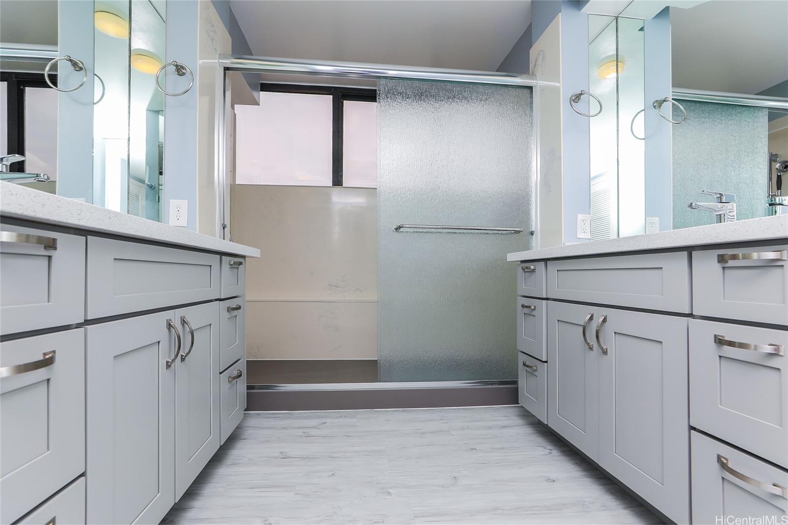 Admiral Thomas Apts condo # 1101, Honolulu, Hawaii - photo 15 of 25