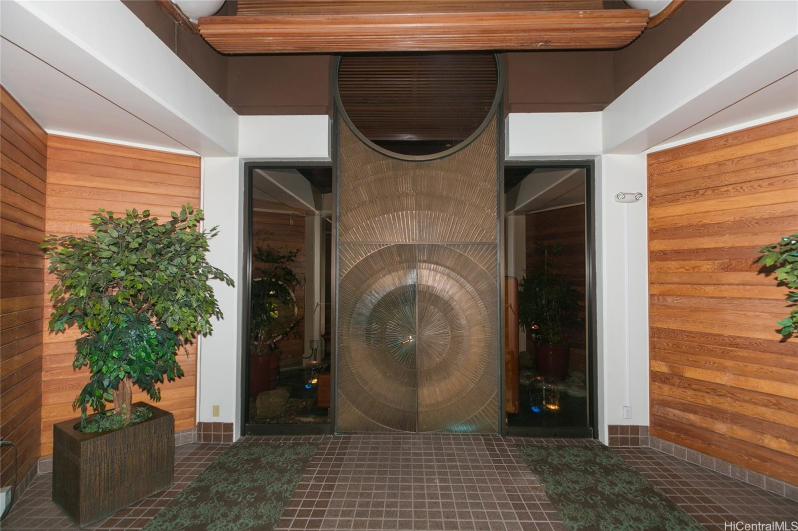 Admiral Thomas Apts condo # 1101, Honolulu, Hawaii - photo 24 of 25