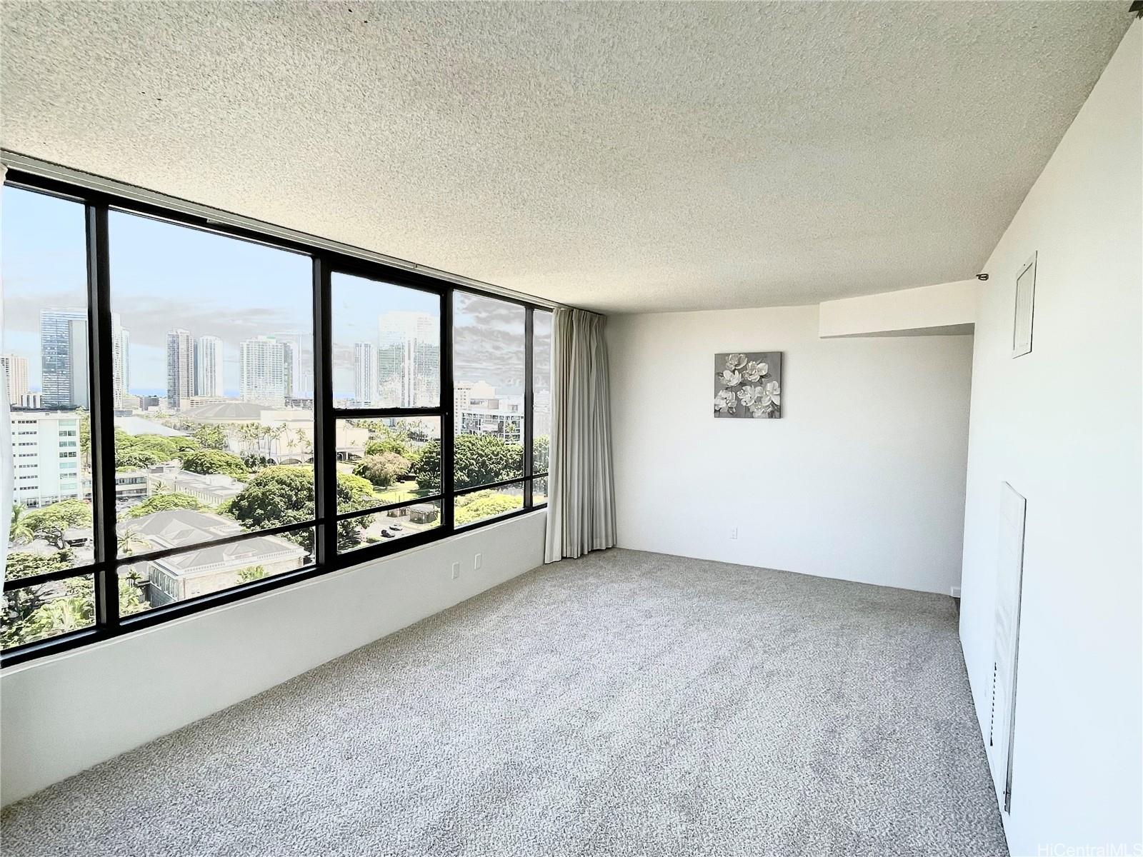 Admiral Thomas Apts condo # 1205, Honolulu, Hawaii - photo 10 of 25