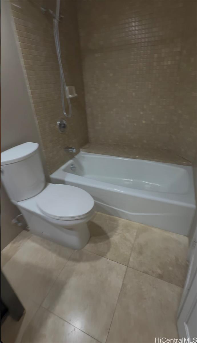 Admiral Thomas Apts condo # 1705, Honolulu, Hawaii - photo 14 of 25