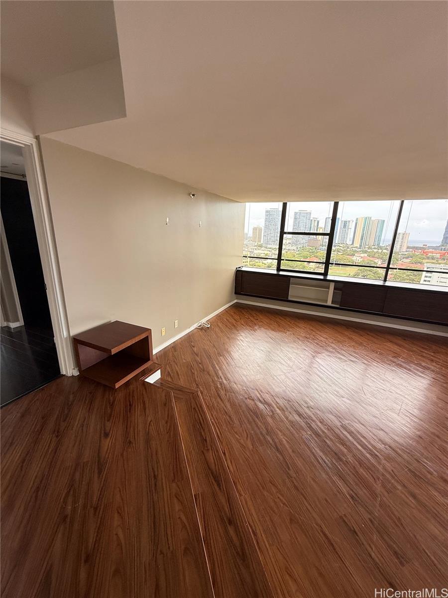 Admiral Thomas Apts condo # 1705, Honolulu, Hawaii - photo 20 of 25