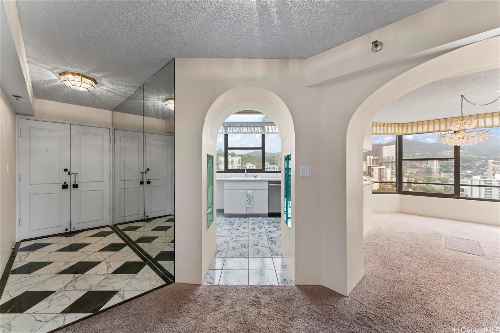 Admiral Thomas Apts condo # 2405, Honolulu, Hawaii - photo 4 of 17