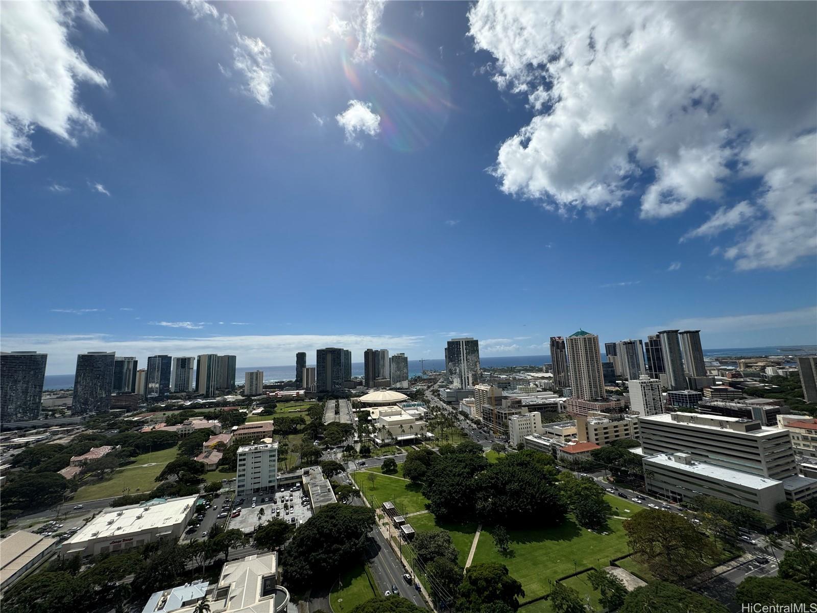 Admiral Thomas Apts condo # 3201, Honolulu, Hawaii - photo 15 of 25