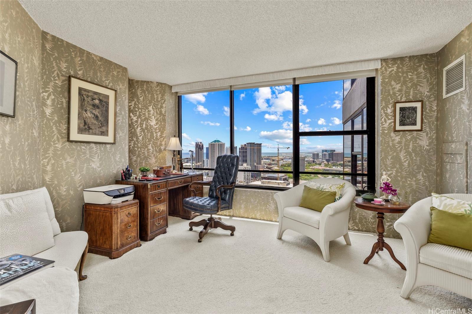 Admiral Thomas Apts condo # 3205, Honolulu, Hawaii - photo 18 of 25