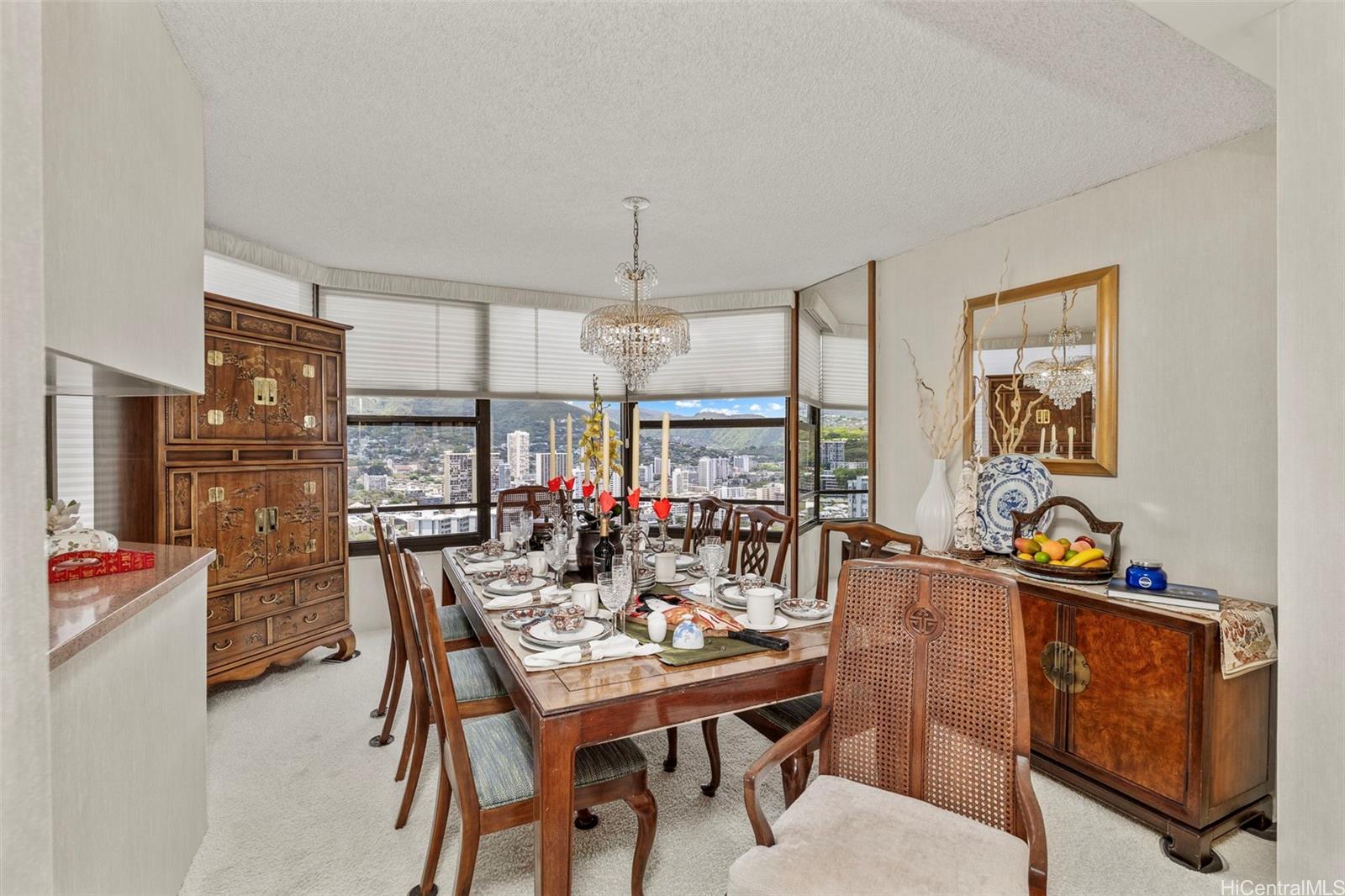 Admiral Thomas Apts condo # 3205, Honolulu, Hawaii - photo 10 of 25