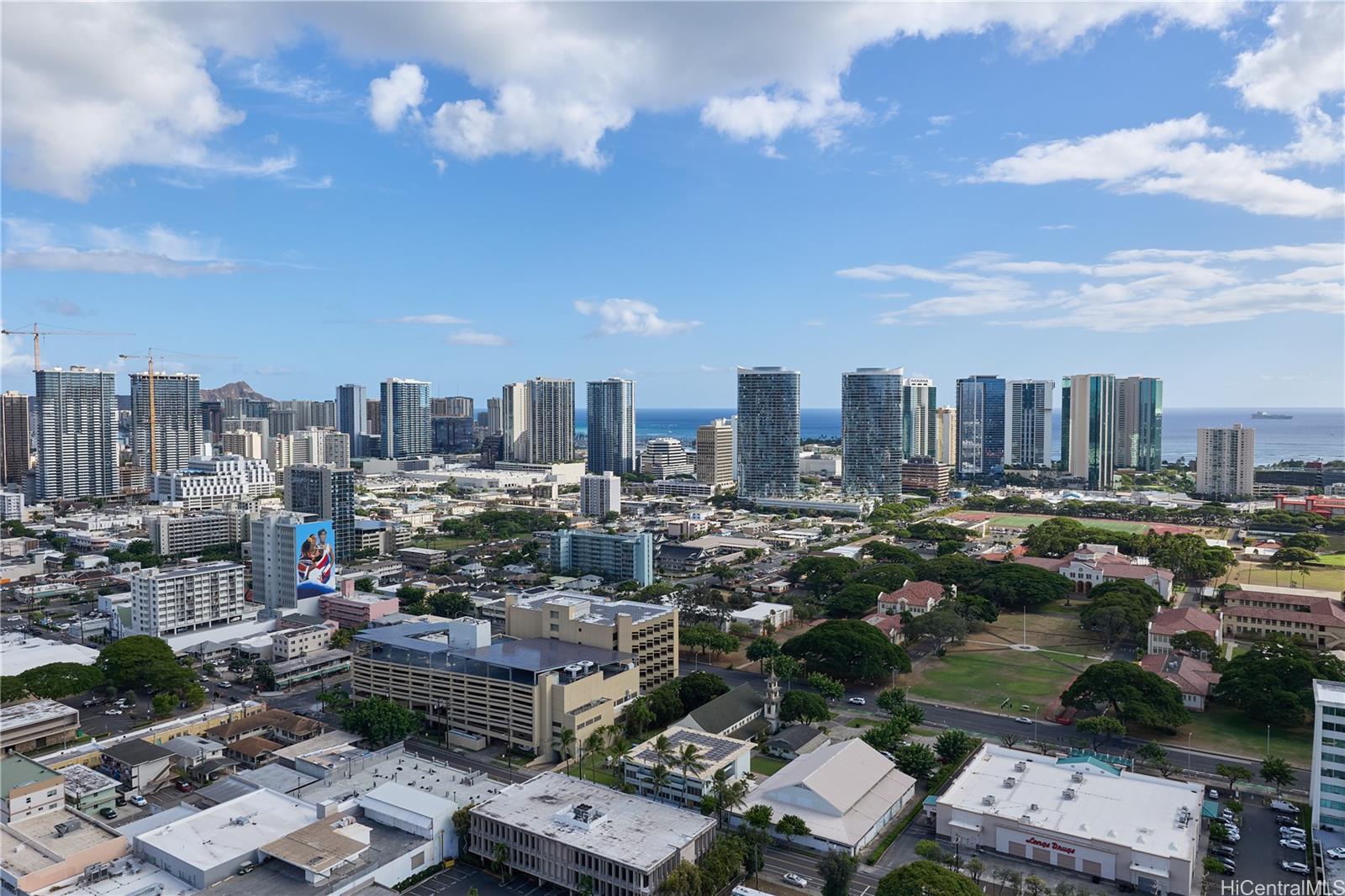 Admiral Thomas Apts condo # 5, Honolulu, Hawaii - photo 5 of 20