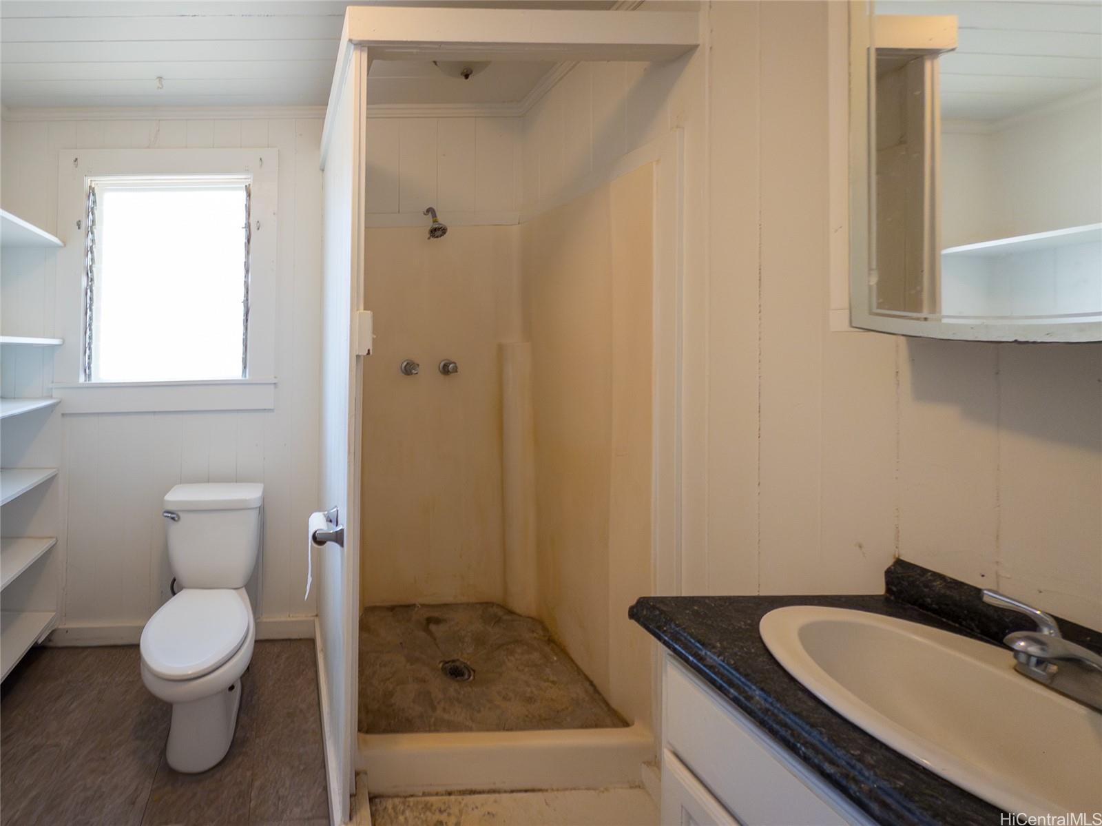 1222 15th Ave Honolulu - Multi-family - photo 14 of 22