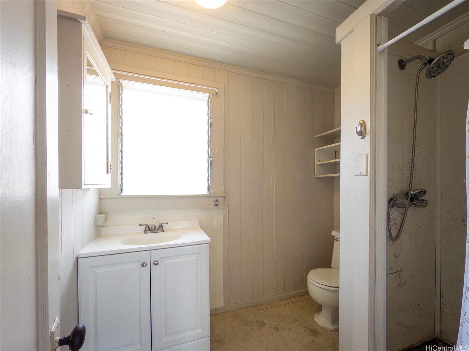 1222 15th Ave Honolulu - Multi-family - photo 21 of 22