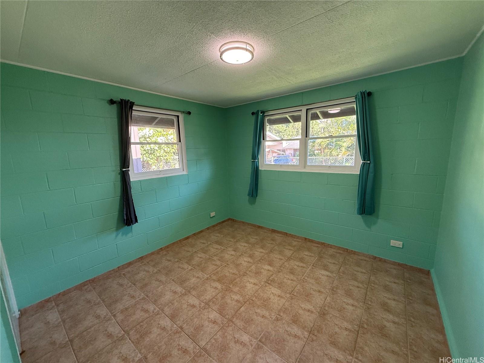 1223  Neal Ave Wahiawa Park, Central home - photo 14 of 25