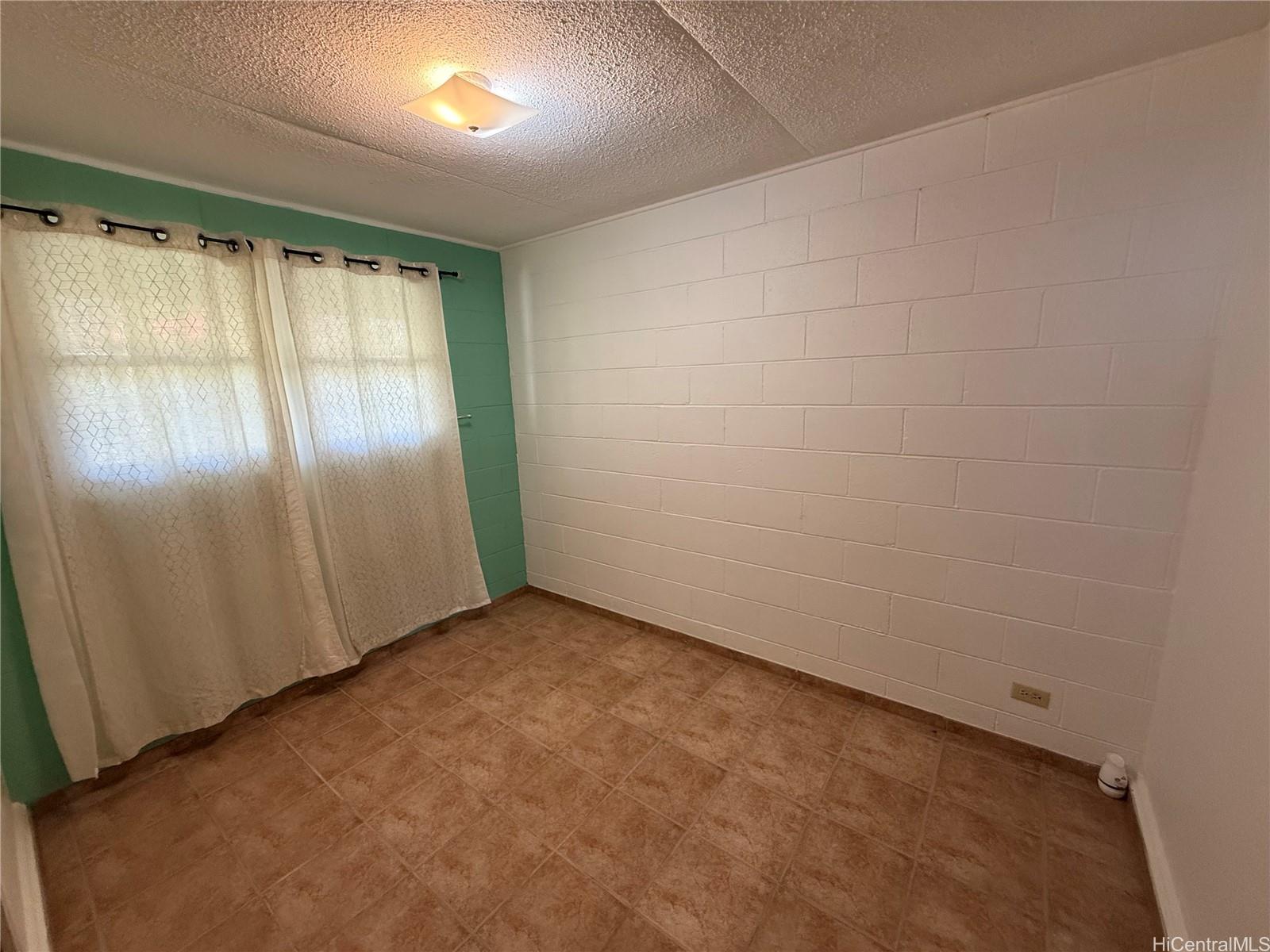 1223  Neal Ave Wahiawa Park, Central home - photo 16 of 25