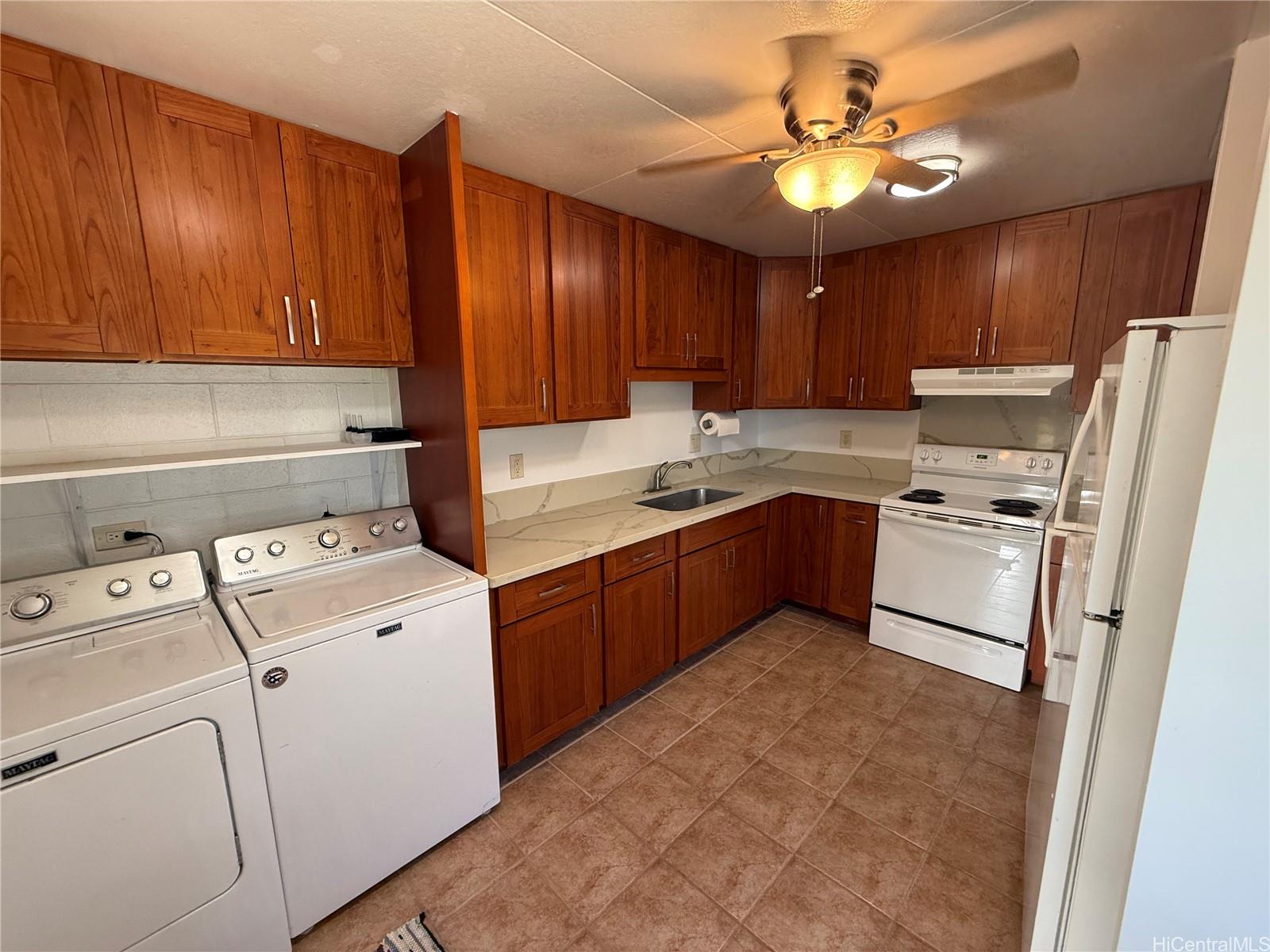 1223  Neal Ave Wahiawa Park, Central home - photo 10 of 25