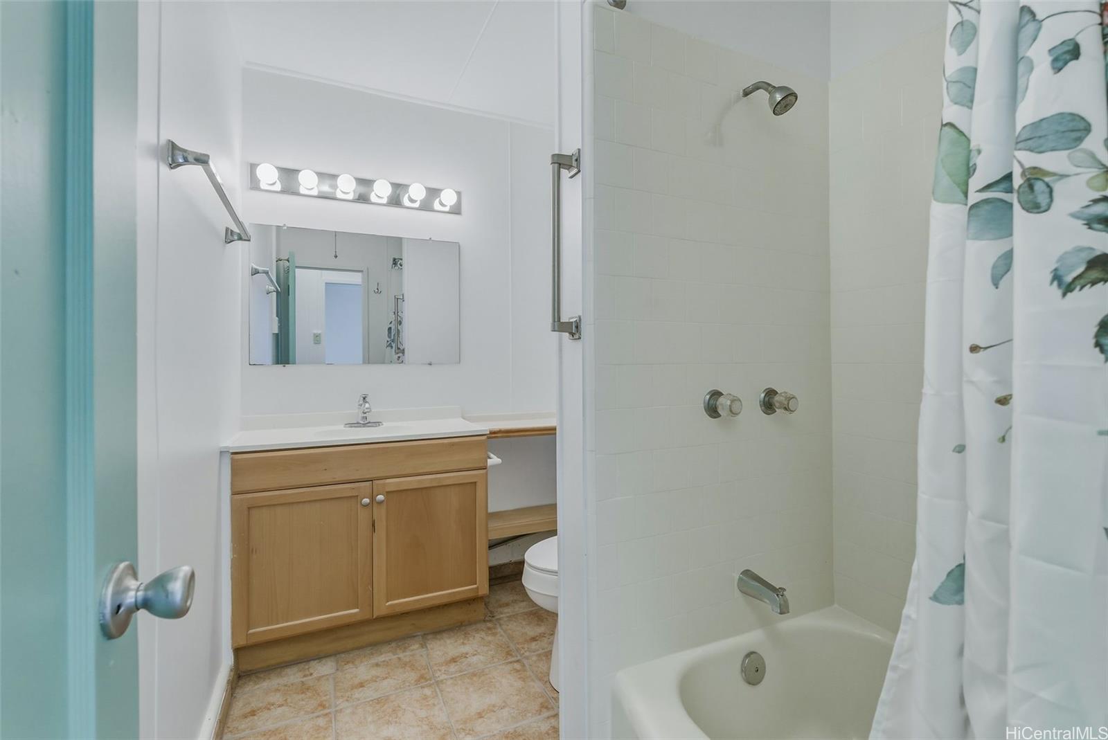 1223  Neal Ave Wahiawa Park, Central home - photo 19 of 25