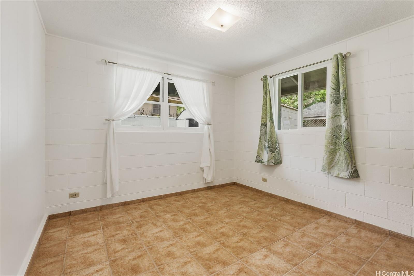 1223  Neal Ave Wahiawa Park, Central home - photo 20 of 25